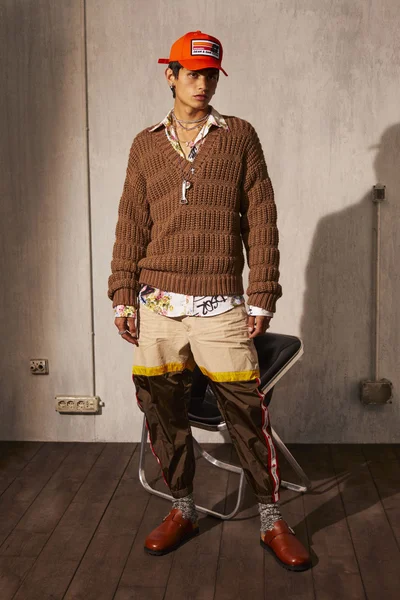 Look 11
